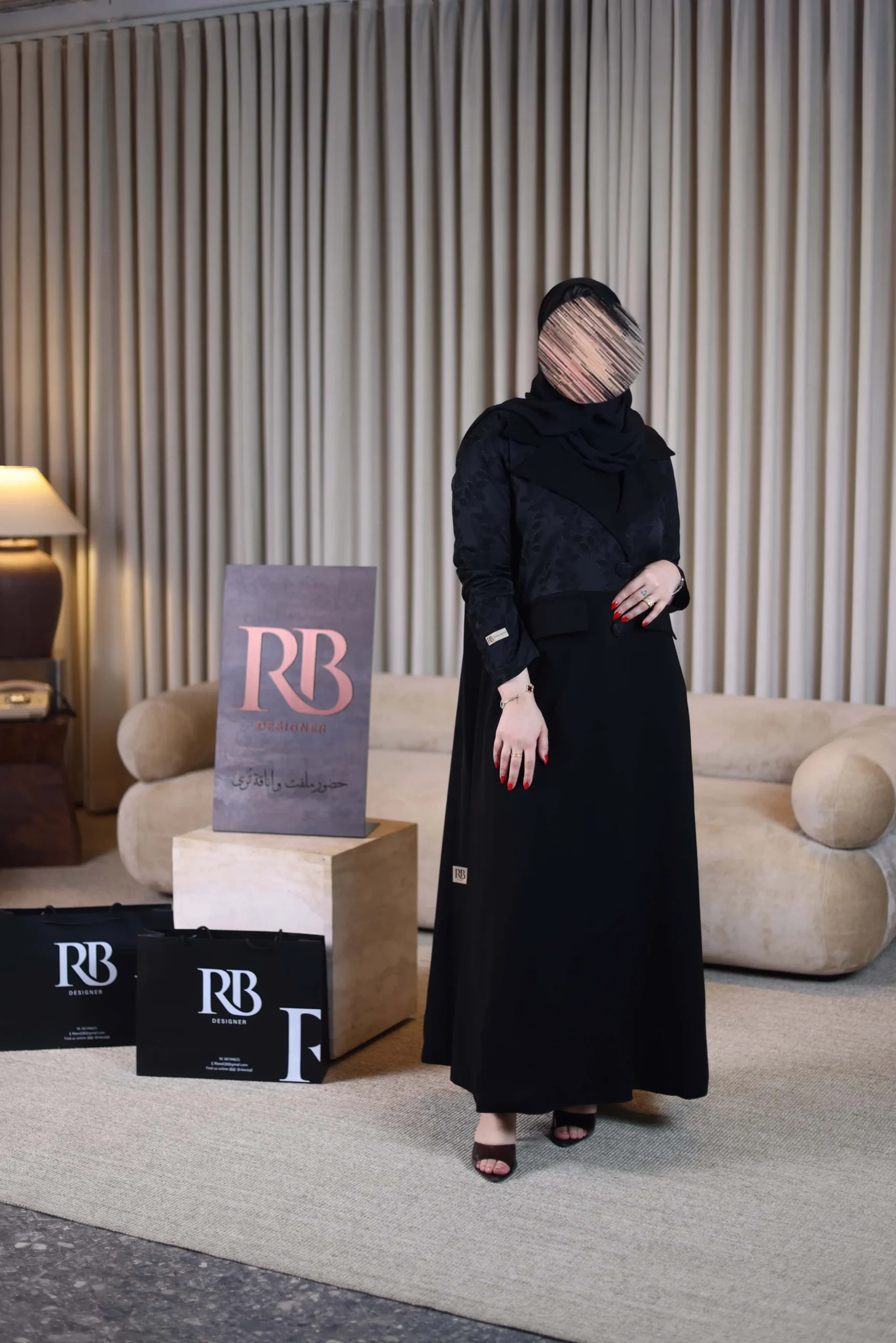 R10 Black - الصورة 8
